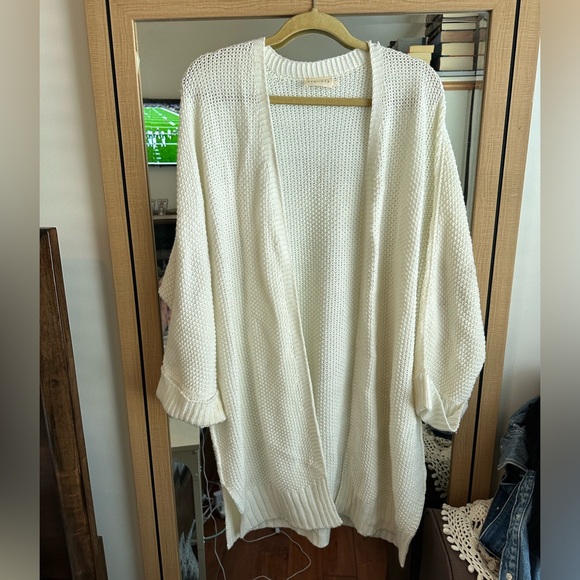 White knit open-front cardigan - Picture 1 of 3